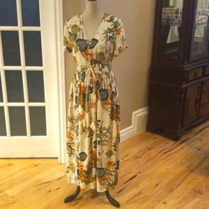 Maxi cream colored shirt sleeved dress